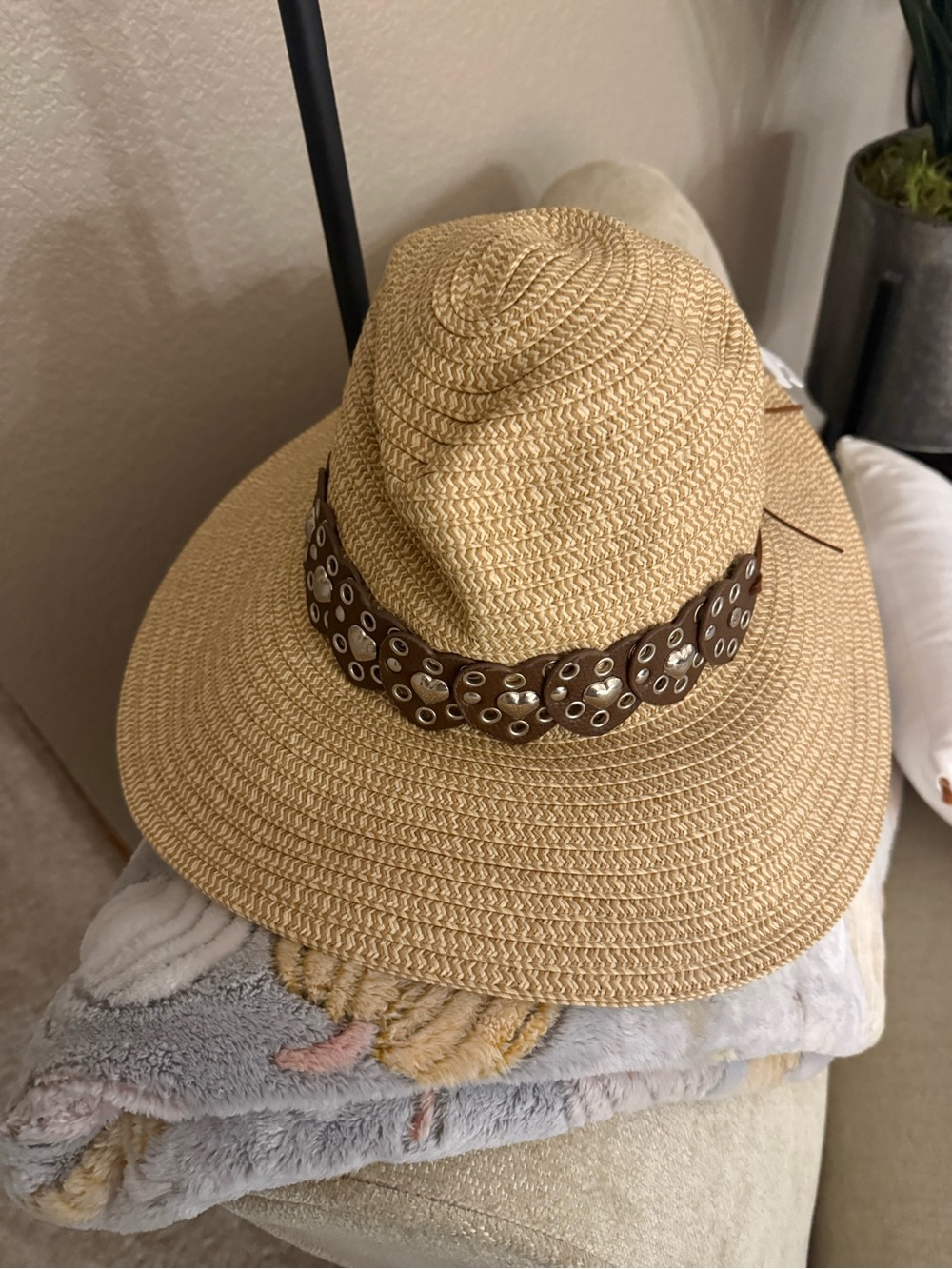 Steve Madden Natural Straw Fedora with Brown Eyelet Band